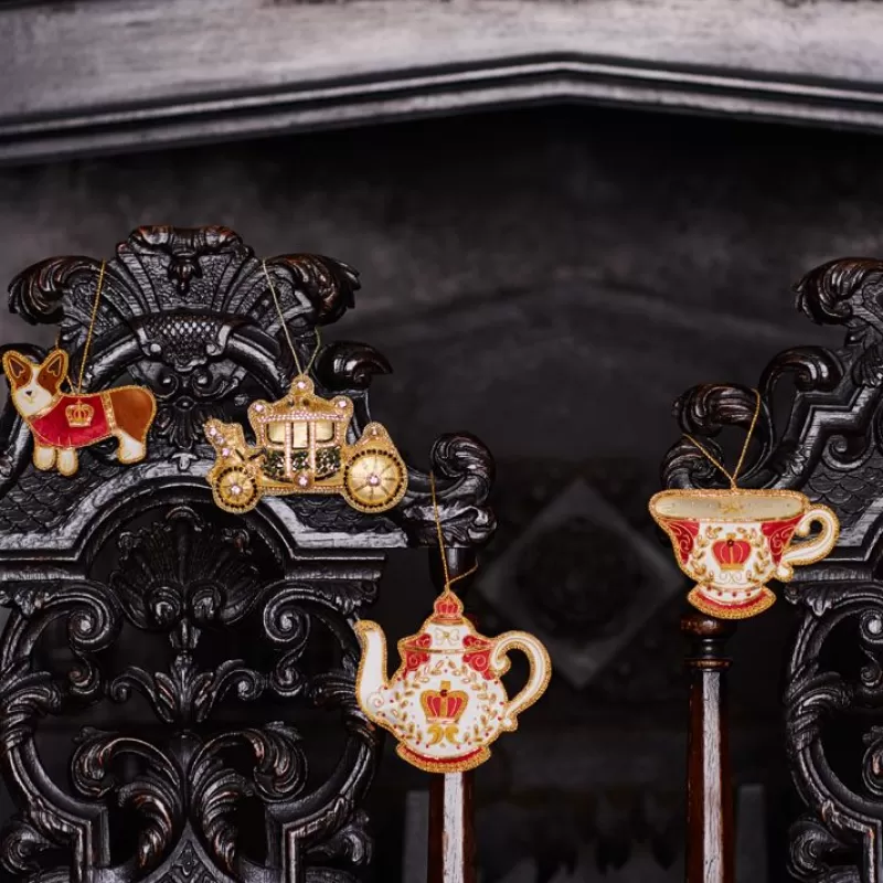 Decorations | Royal Collection Shop Buckingham Palace Corgi In Coat Decoration