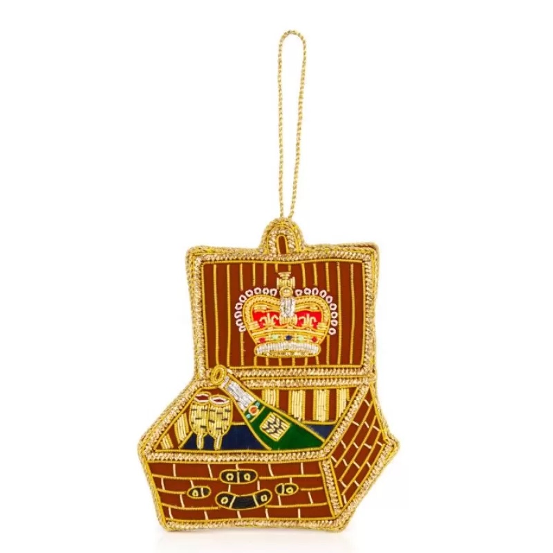 Decorations | Royal Collection Shop Hamper Decoration