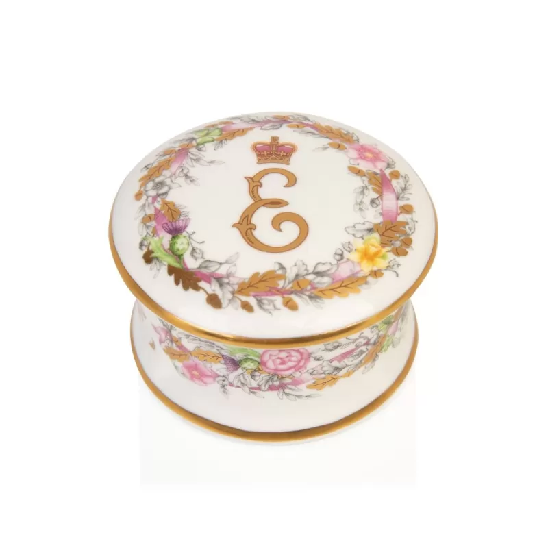 Queen Elizabeth Ii Commemorative Range | Royal Collection Shop Queen Elizabeth Ii Commemorative Pillbox